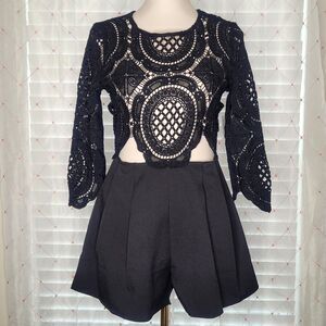 Charlotte Russe Black Lace Romper‎ Tribeca Nights Size Medium NWT
